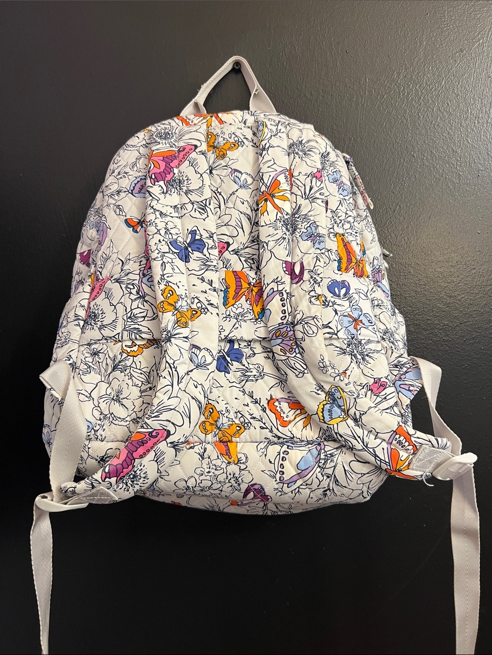 Vera Bradley Large Size Quilted White Butterfly Print Women’s Backpack - Picture 2 of 3